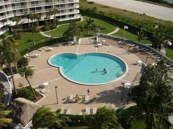 South Seas On The Gulf Aparthotel Marco Island Exterior photo